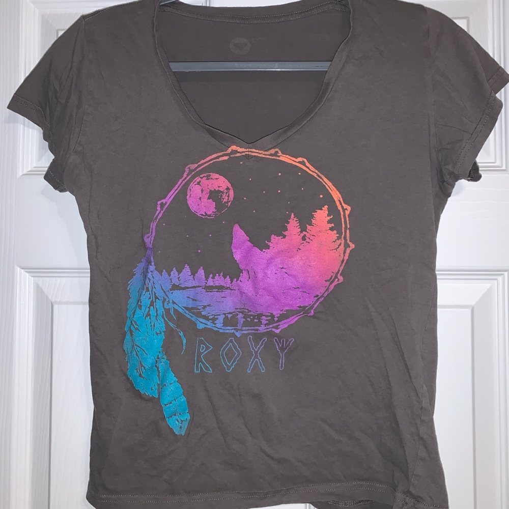 Roxy graphic v neck